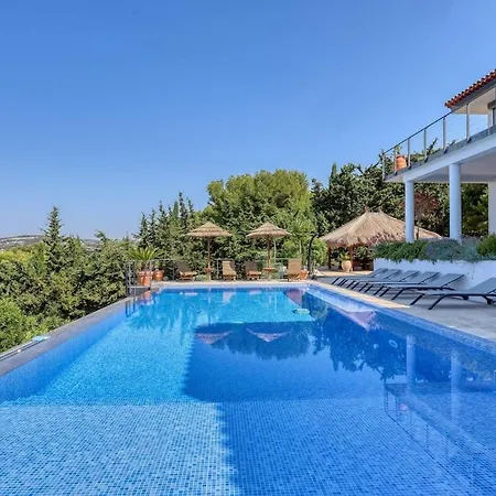 Location De Sur Piscine Et Jardin Vue Panoramique Villa Sanary-sur-Mer